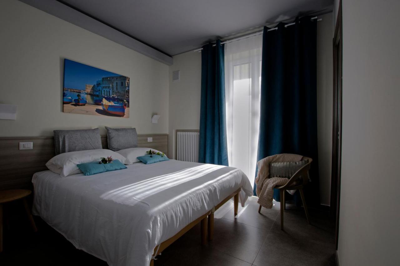 Casa Borgo Regina B&B - Bari Puglia Apartments Torre A Mare Exterior photo